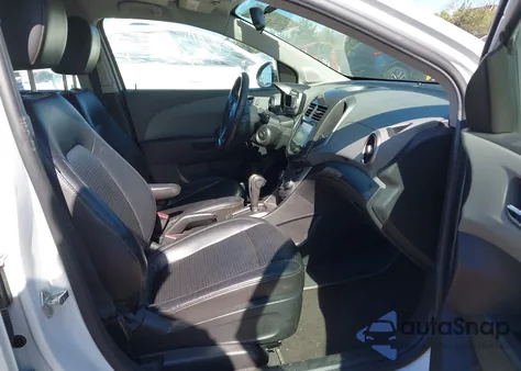 2014 Chevrolet Sonic Ltz Auto z USA, uszkodzony, nr VIN 1G1JE6SB2E4217453